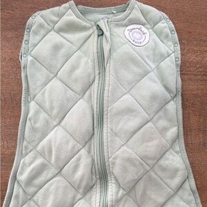 Dreamland Baby Quilted Sleep Sack in Sage Green 0-3 mos